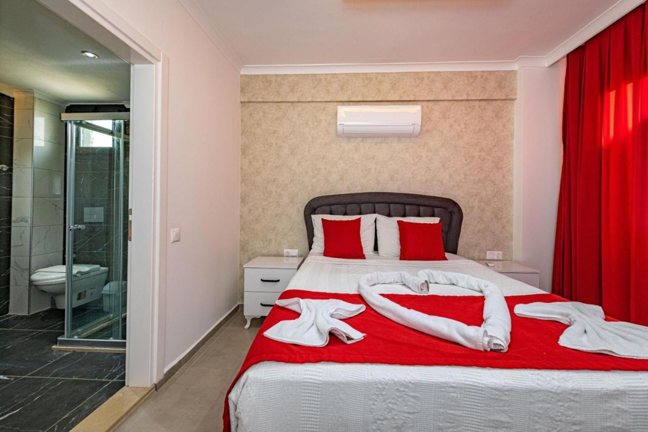 4 Bedroom Holiday Villa In Hisaroenue Oeluedeniz- Gold Rose Fethiye Eksteriør bilde
