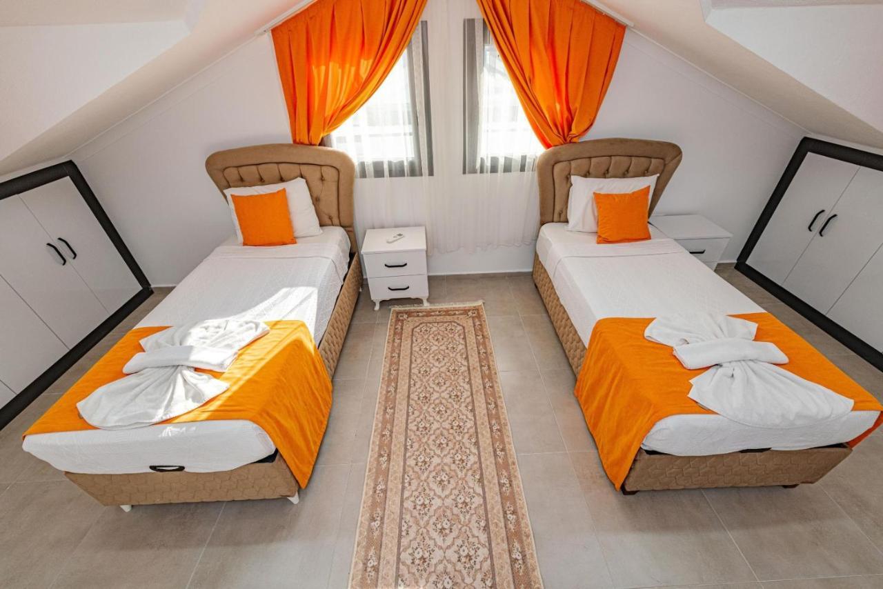 4 Bedroom Holiday Villa In Hisaroenue Oeluedeniz- Gold Rose Fethiye Eksteriør bilde