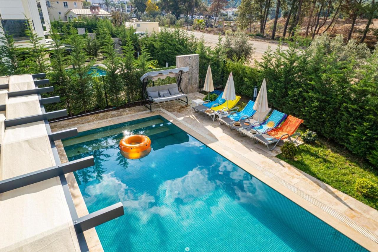 4 Bedroom Holiday Villa In Hisaroenue Oeluedeniz- Gold Rose Fethiye Eksteriør bilde