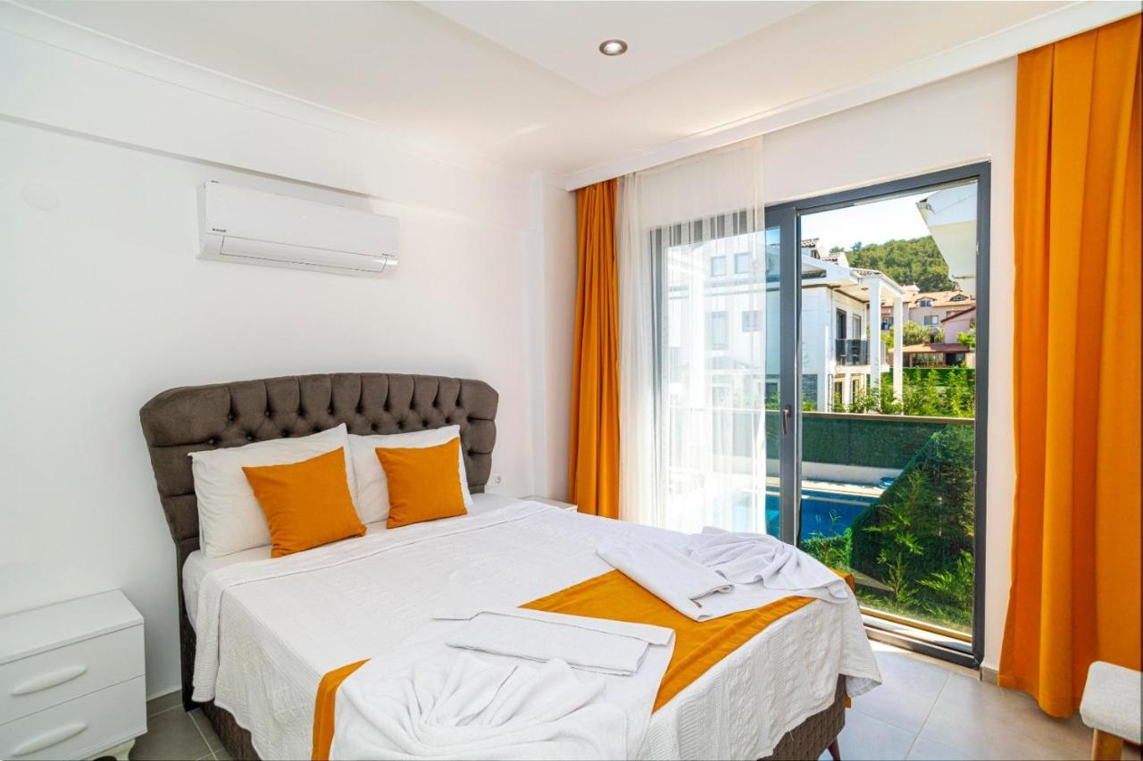 4 Bedroom Holiday Villa In Hisaroenue Oeluedeniz- Gold Rose Fethiye Eksteriør bilde